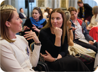 image of people at conferenve